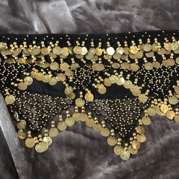 Black with Gold Coin Genie Top - Picture 2 of 3